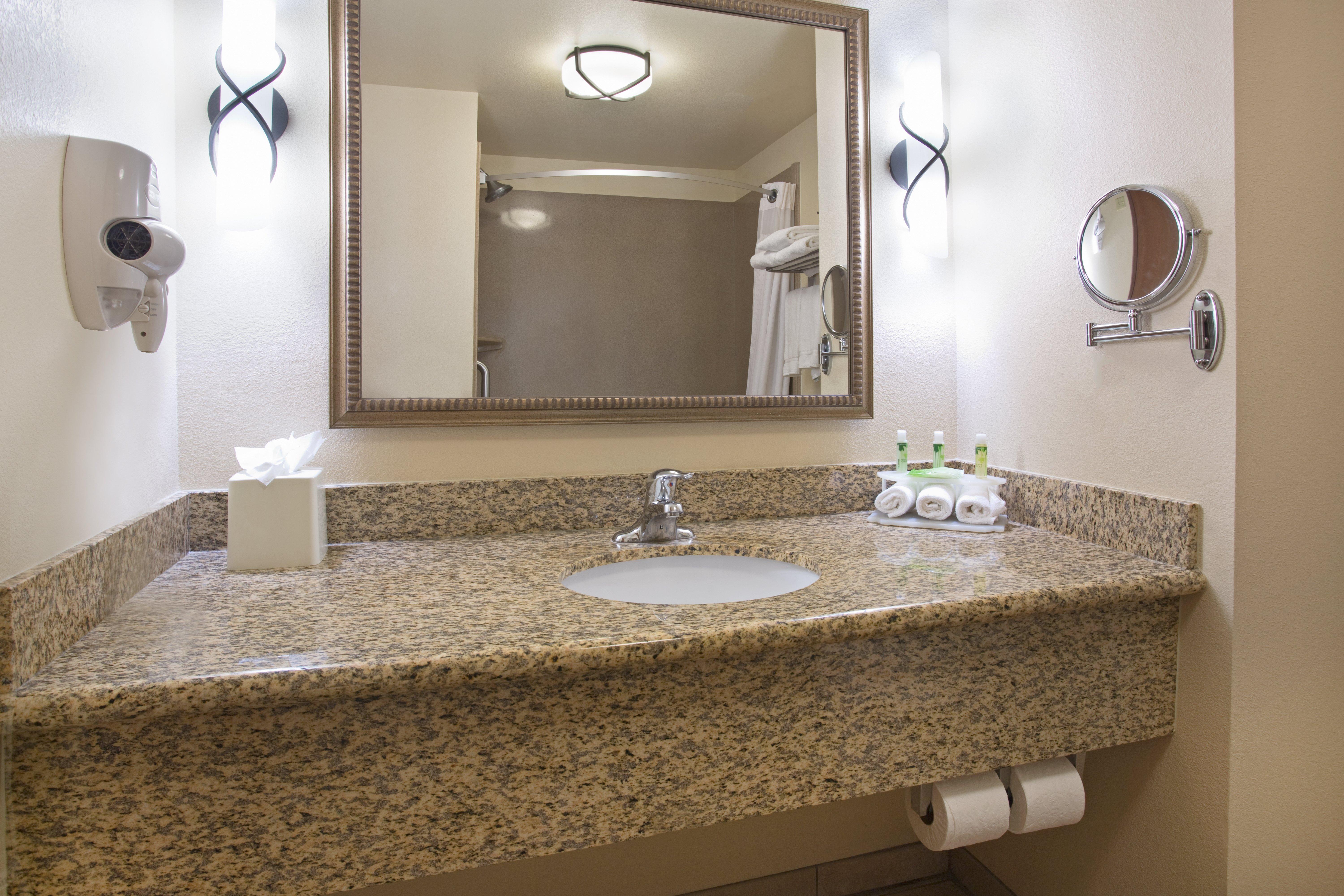 Holiday Inn Express And Suites Los Alamos Entrada Park By Ihg Exterior foto