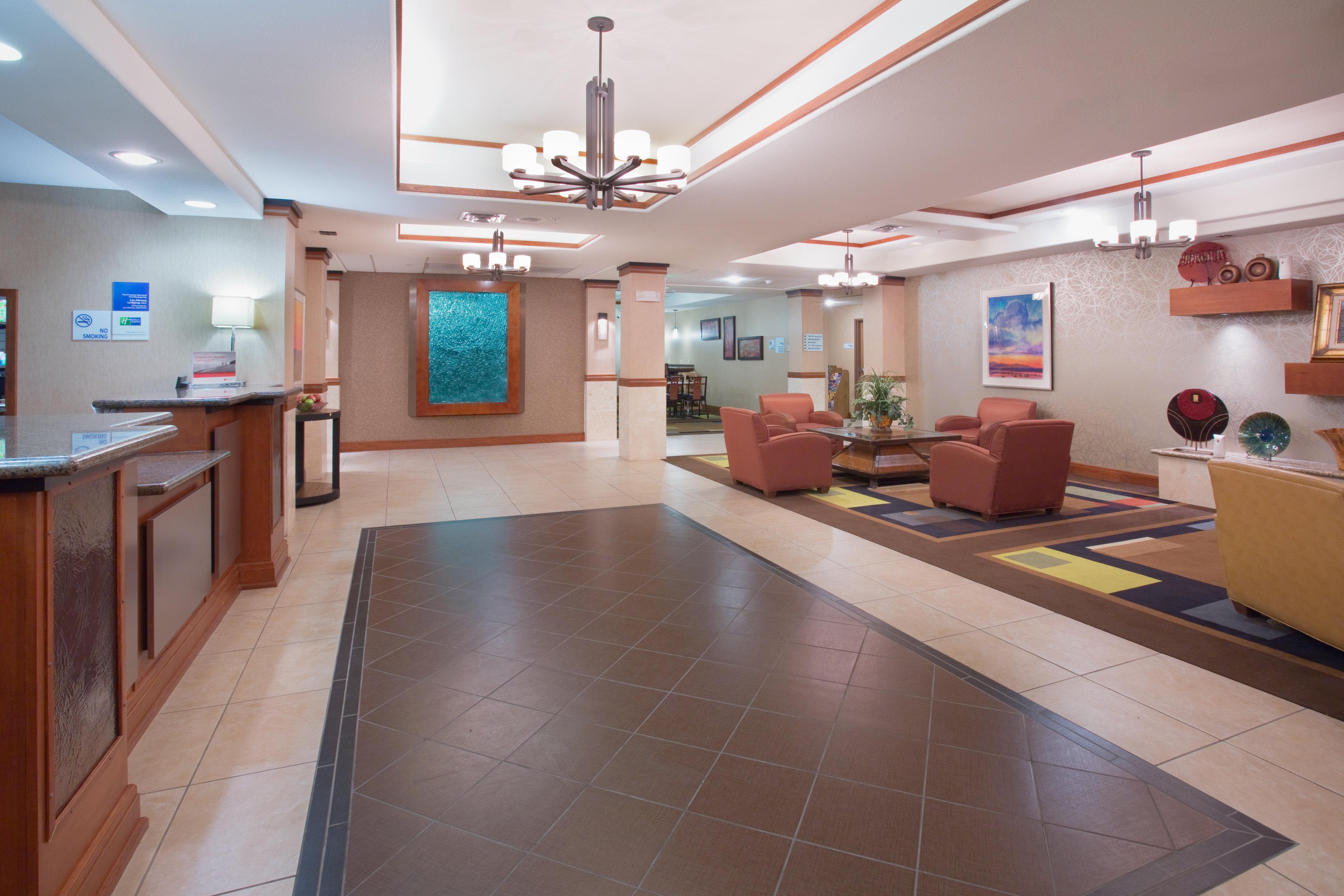 Holiday Inn Express And Suites Los Alamos Entrada Park By Ihg Exterior foto